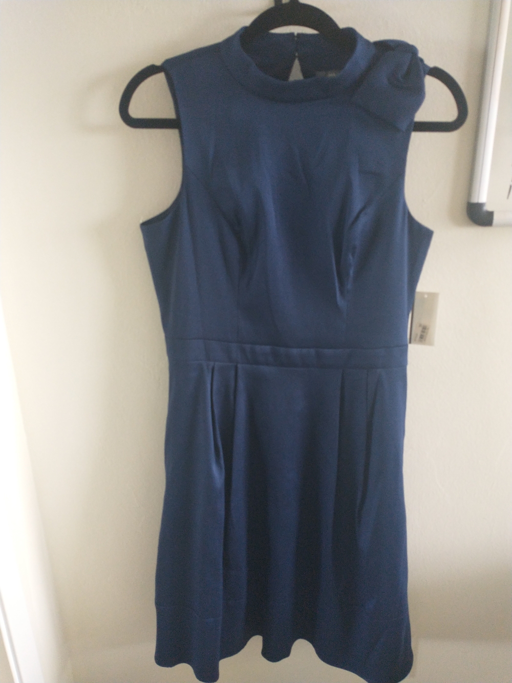 NWT. Julia Jordan Royal Blue Sleeveless A-Line Dress with Bow Neck Size 10